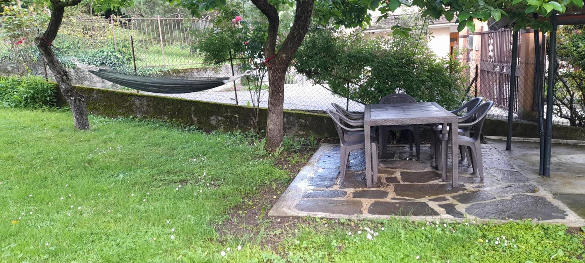 Appartamento Casa di gianni Primaluna Esterno foto