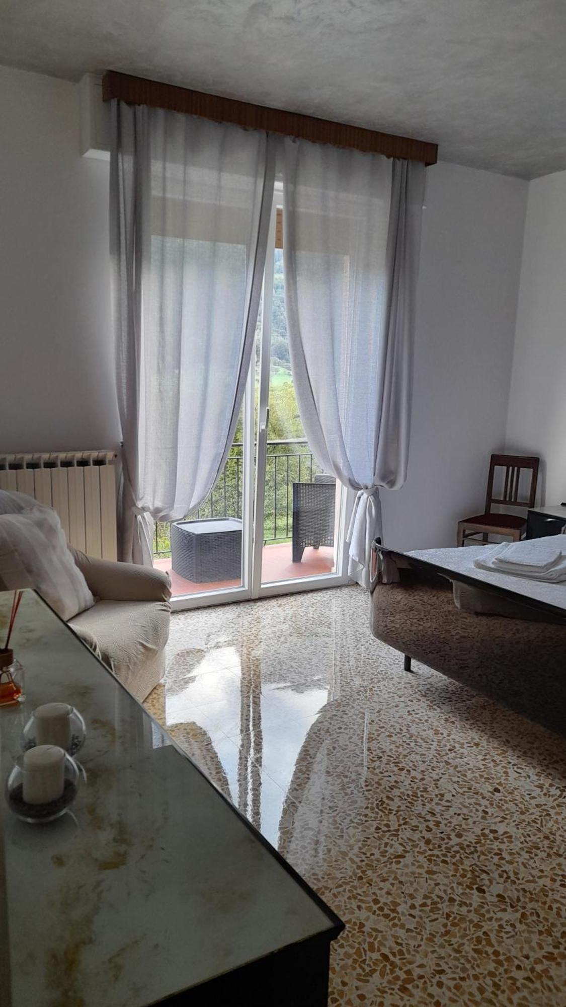 Appartamento Casa di gianni Primaluna Esterno foto