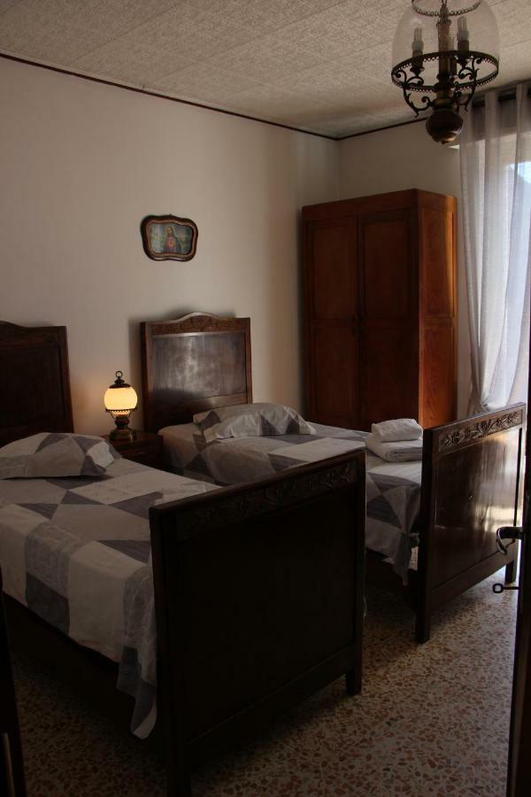 Appartamento Casa di gianni Primaluna Esterno foto