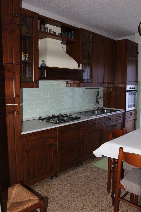 Appartamento Casa di gianni Primaluna Esterno foto