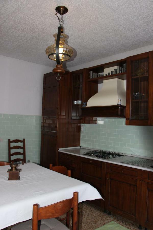 Appartamento Casa di gianni Primaluna Esterno foto